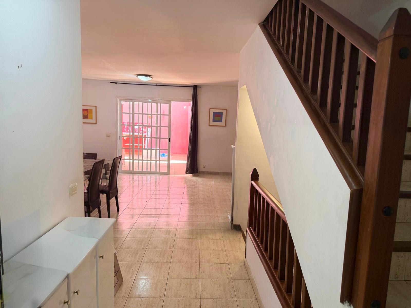 Venta de casa en Granadilla de Abona
