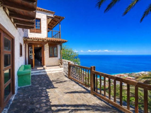 Venta de finca rústica en Icod de los Vinos