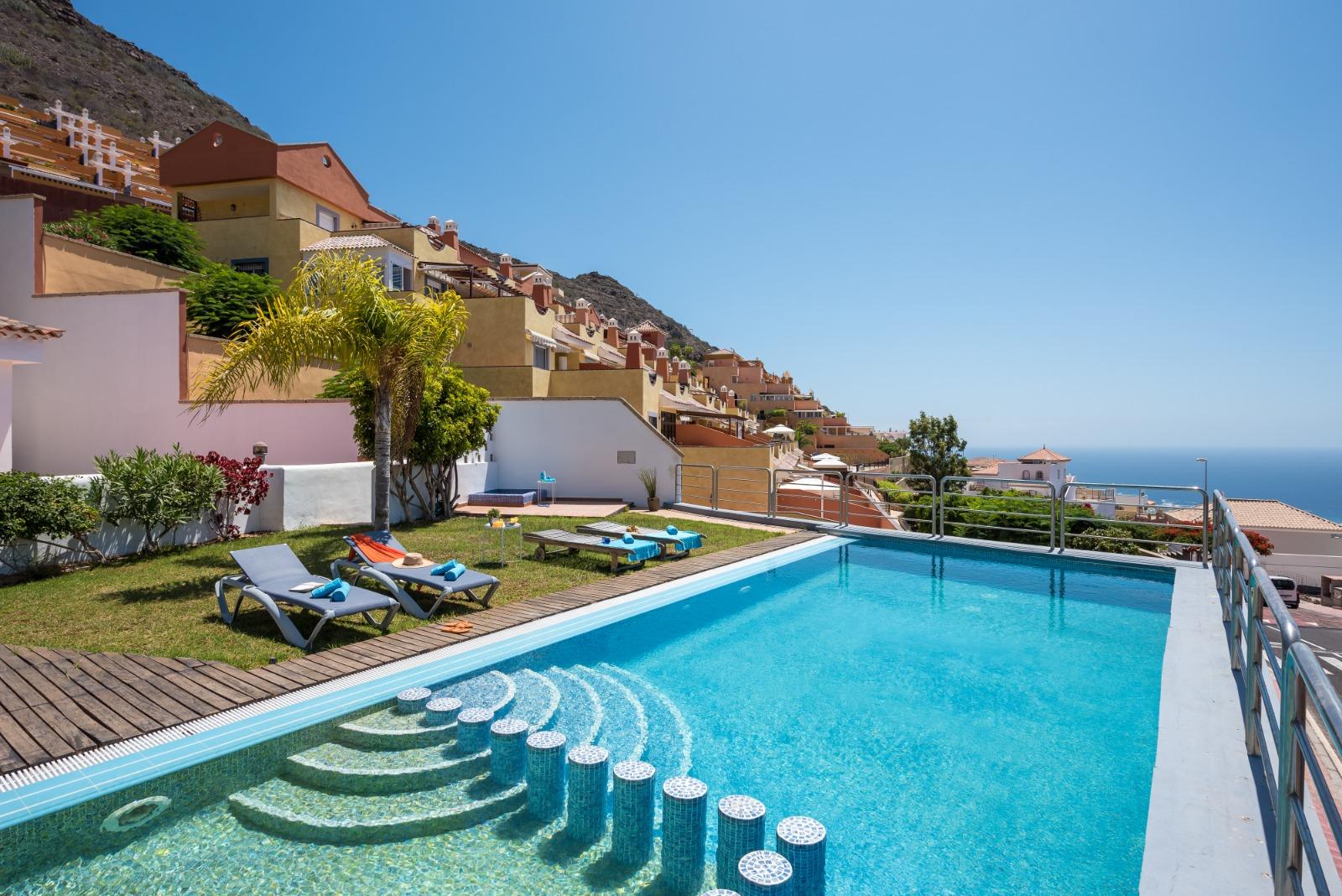Venta de chalet en Costa Adeje