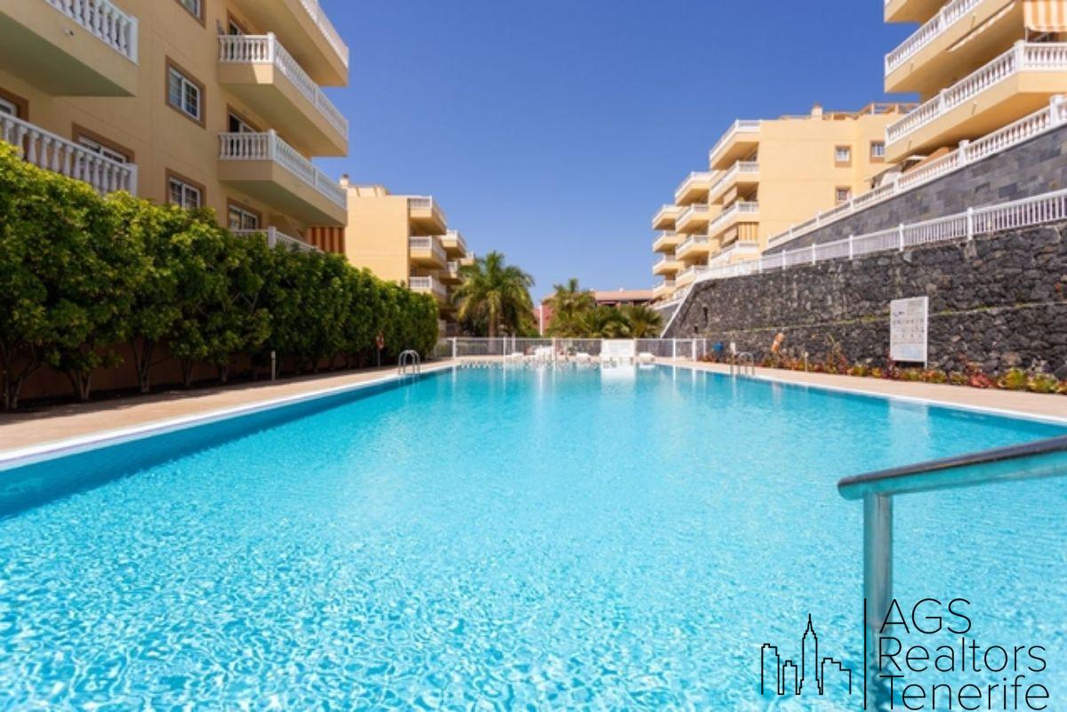 For sale of apartment in Arona