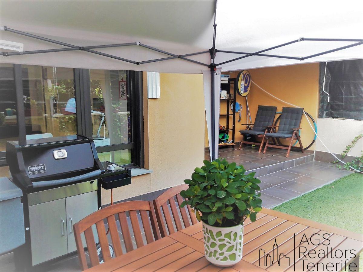 For sale of apartment in Arona