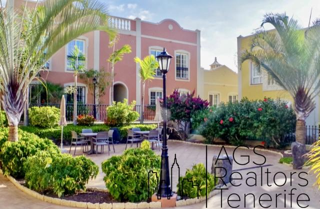 For sale of apartment in Arona