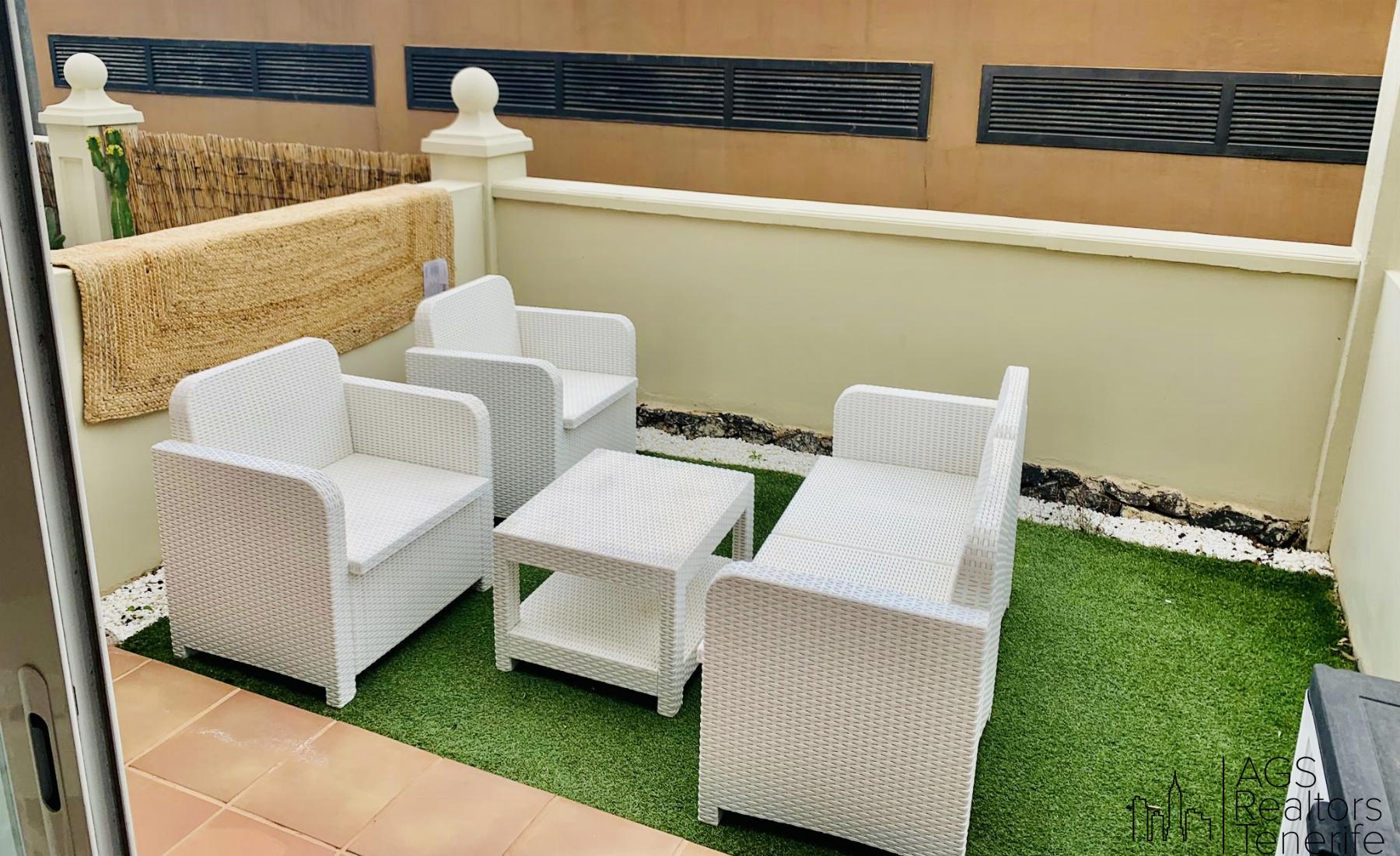 For sale of apartment in Arona
