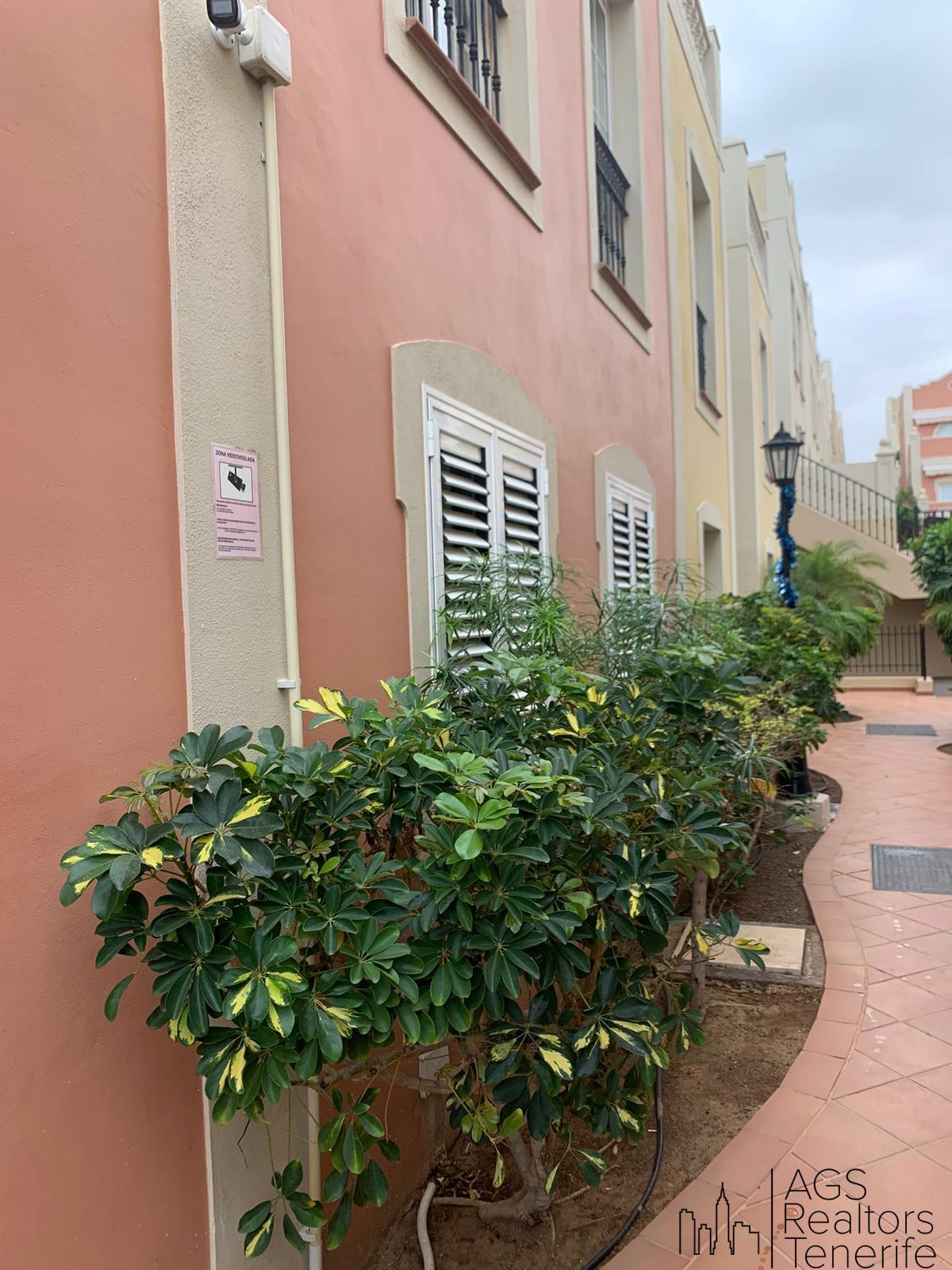 For sale of apartment in Arona