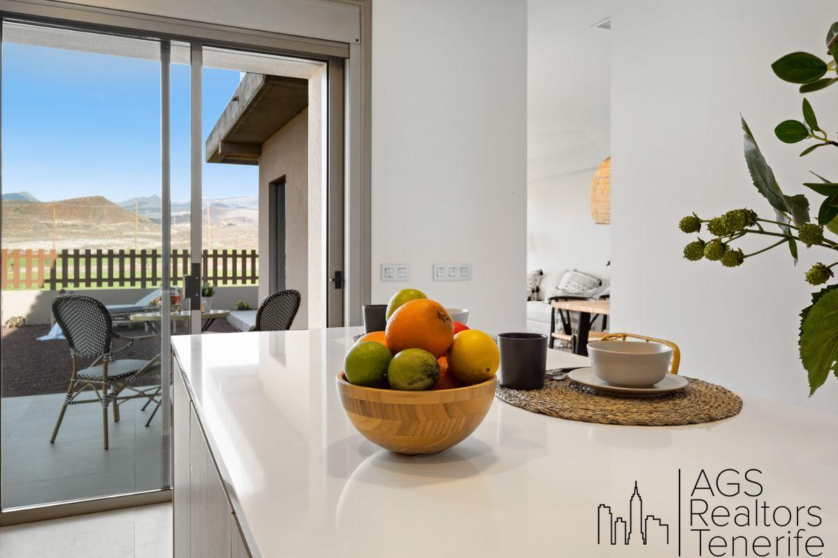 For sale of chalet in San Miguel de Abona