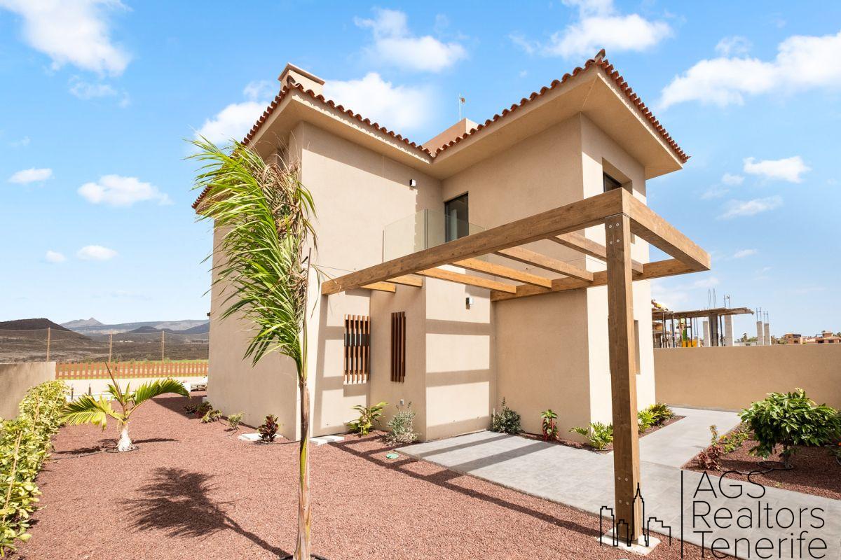 For sale of chalet in San Miguel de Abona