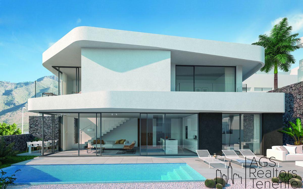 For sale of chalet in Adeje