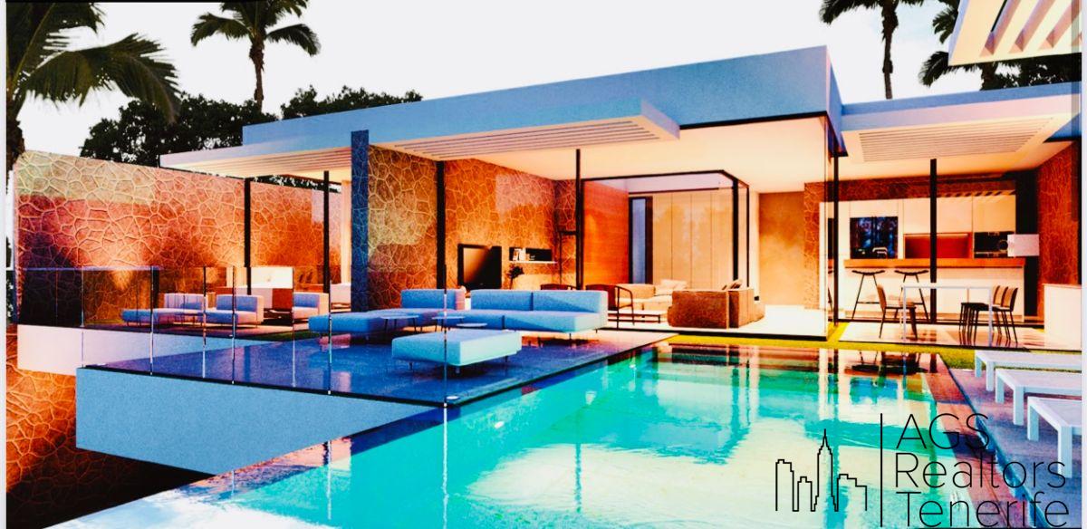 For sale of chalet in Costa Adeje