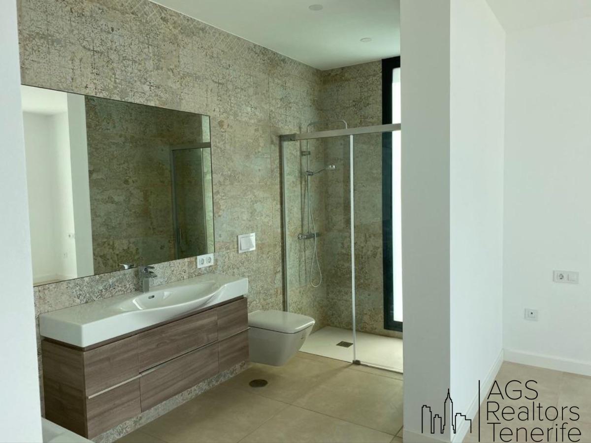 For sale of villa in Costa Adeje
