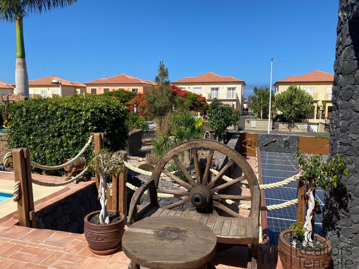 For sale of villa in Costa Adeje