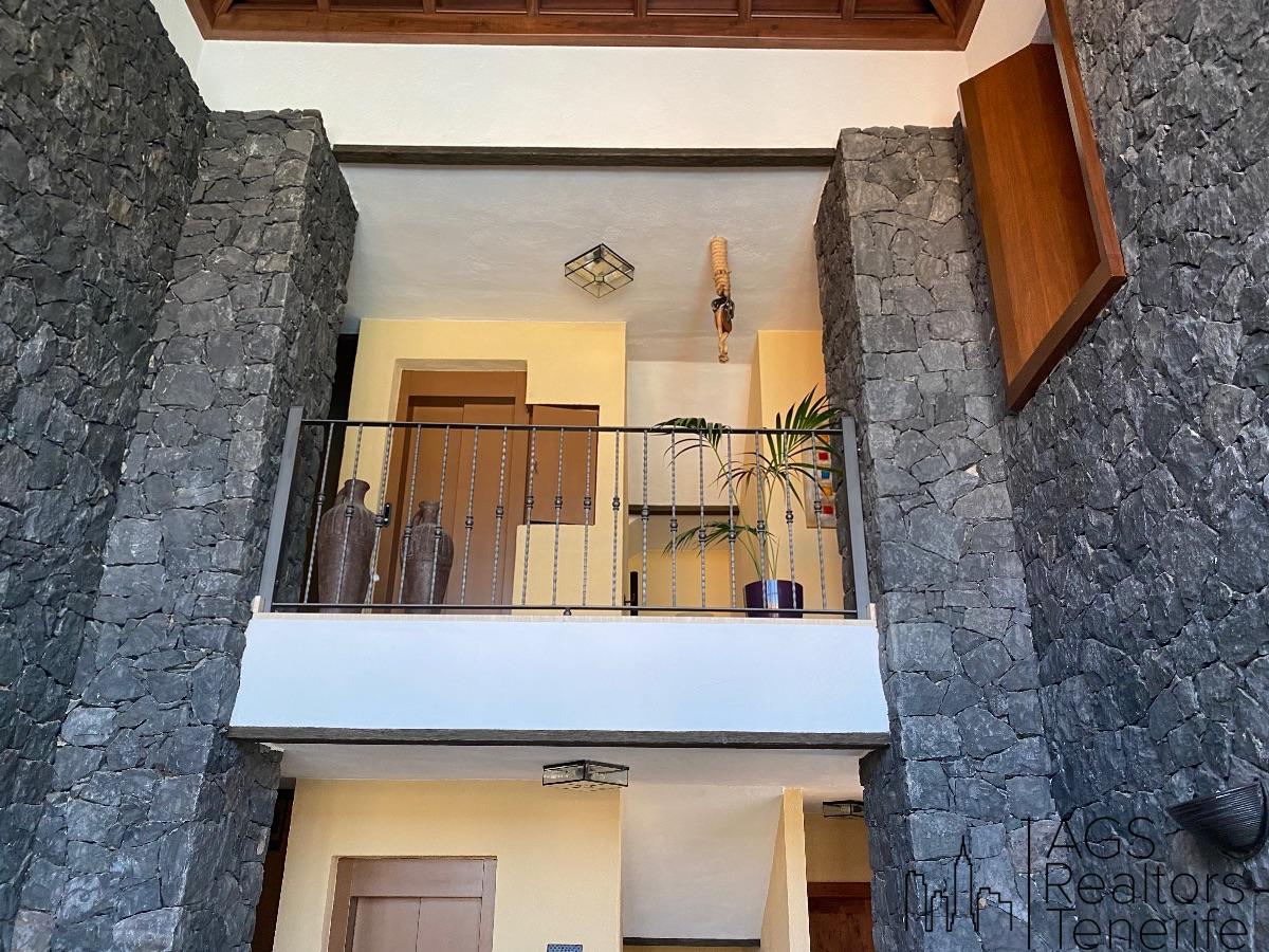 Venta de villa en Costa Adeje