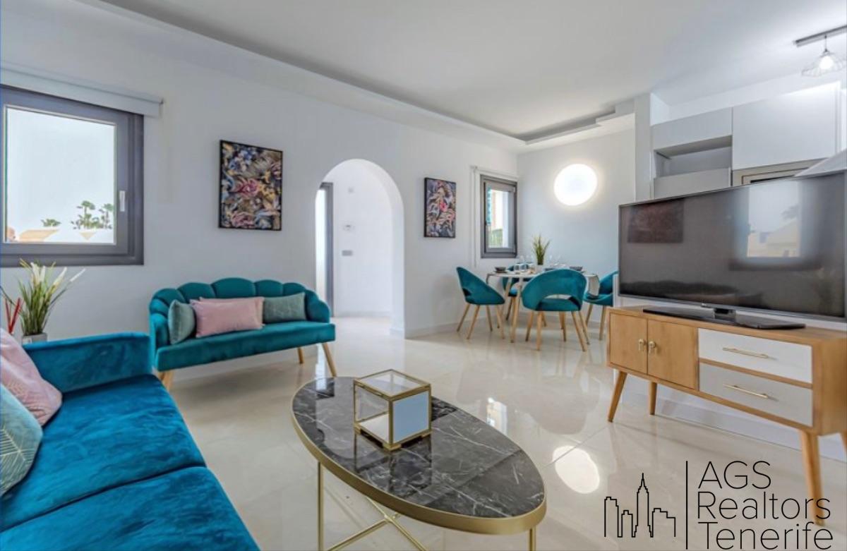 For sale of bungalow in Golf del sur