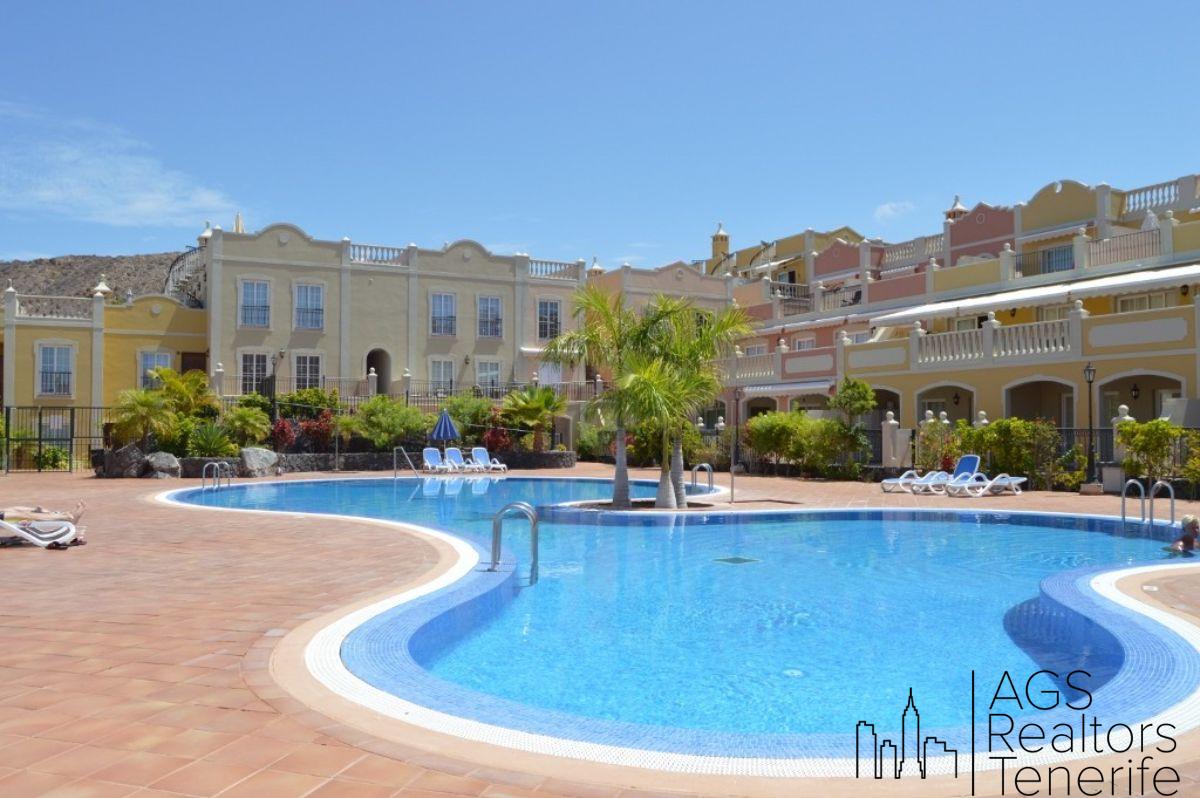 For sale of apartment in Arona