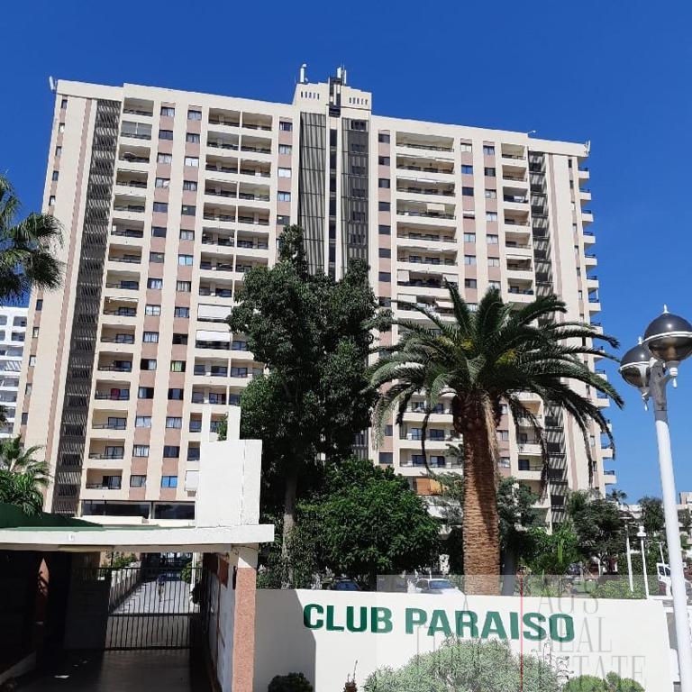 For sale of apartment in Playa Paraíso