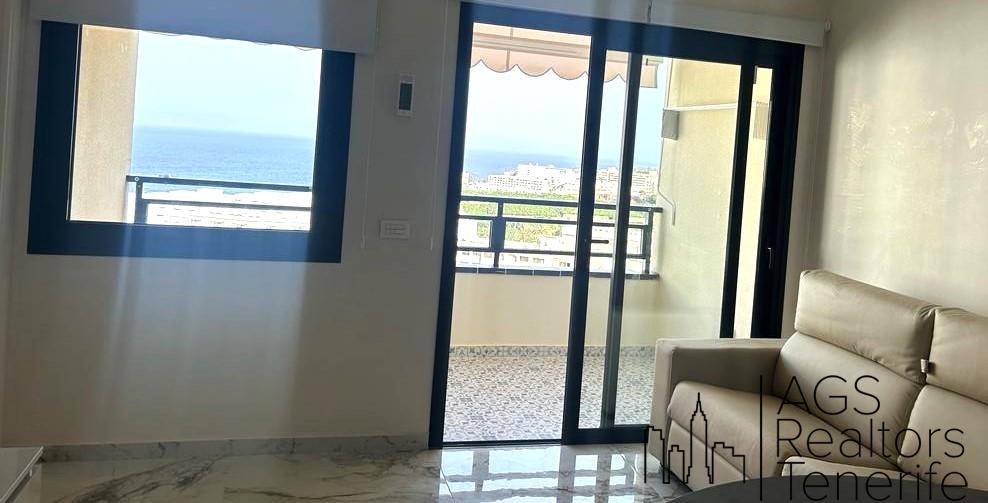 For sale of apartment in Playa Paraíso