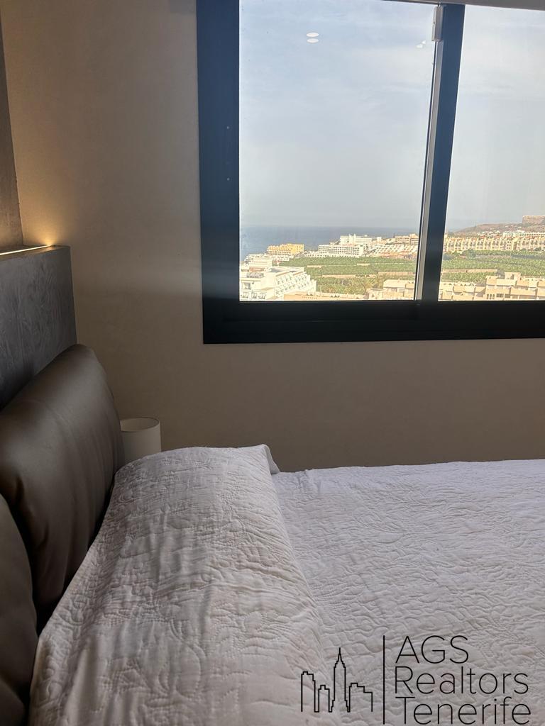 For sale of apartment in Playa Paraíso