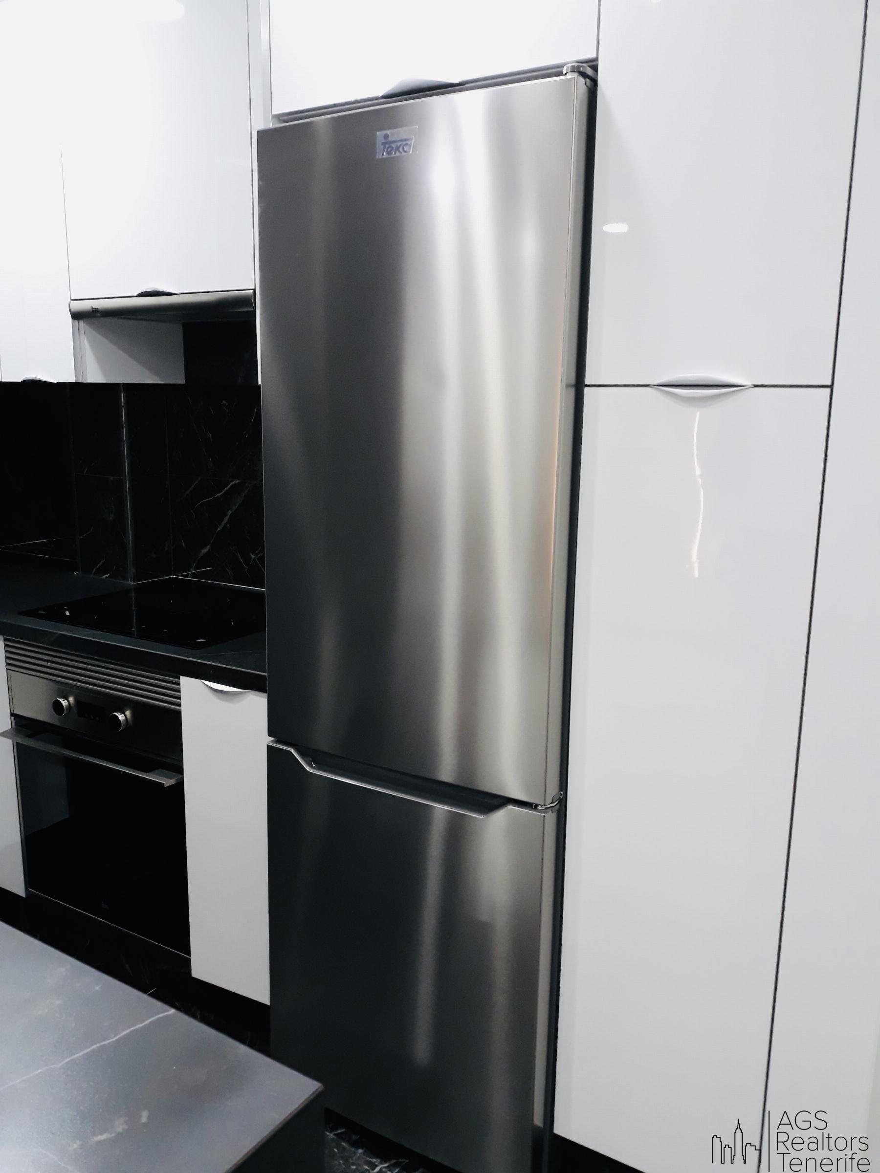 For sale of apartment in Adeje