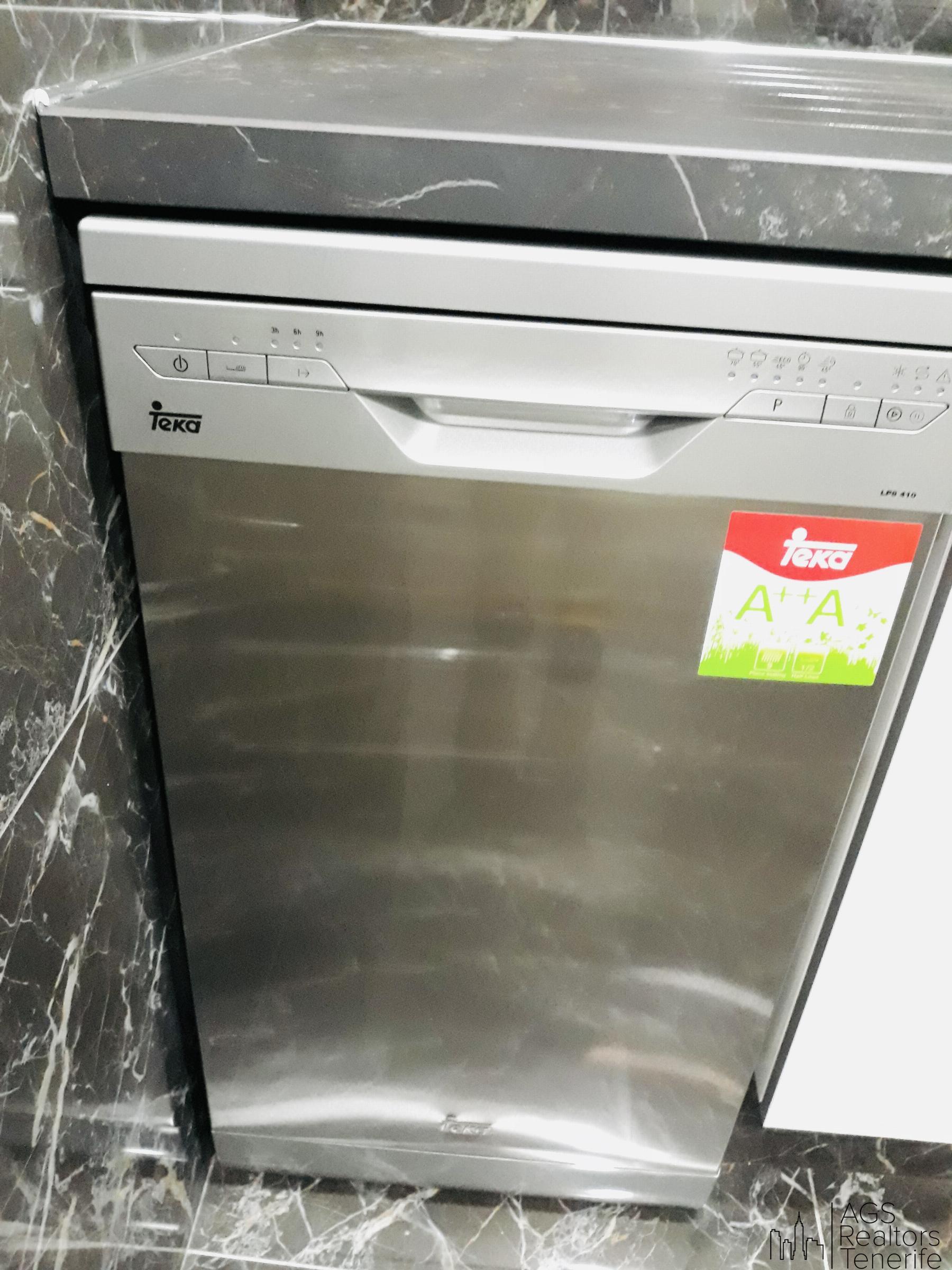 For sale of apartment in Adeje