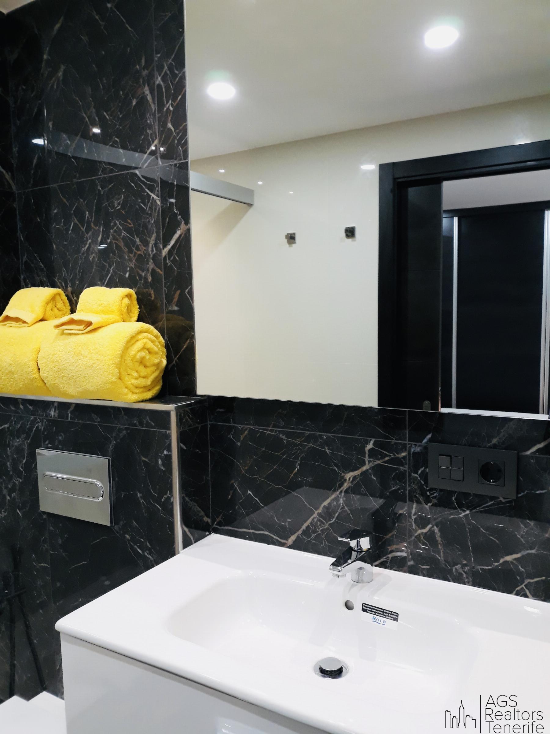 For sale of apartment in Adeje