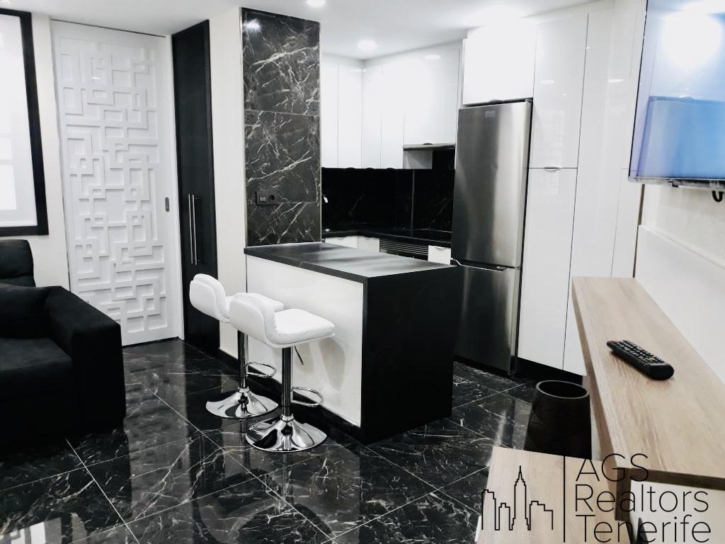 For sale of apartment in Adeje