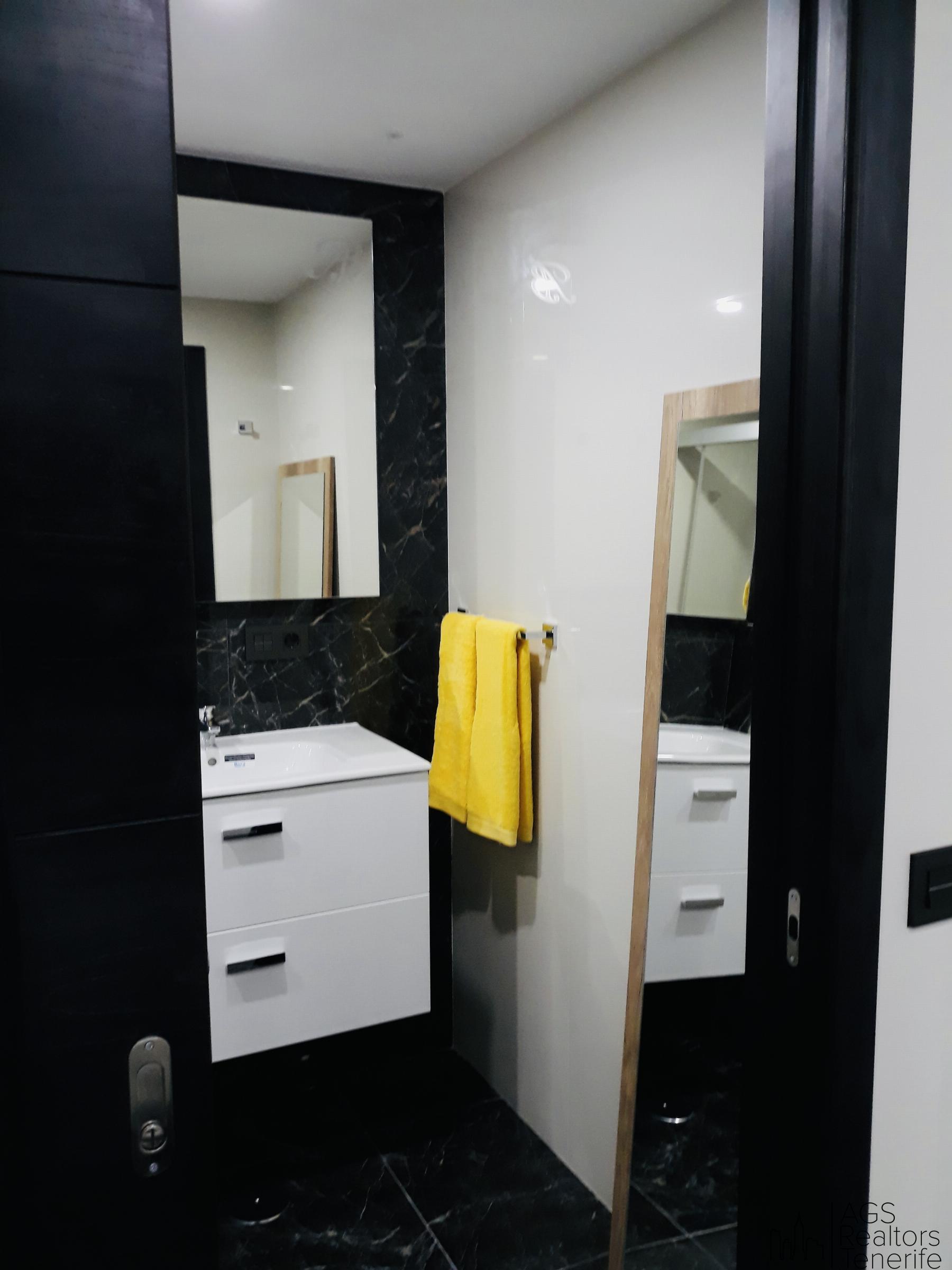 For sale of apartment in Adeje
