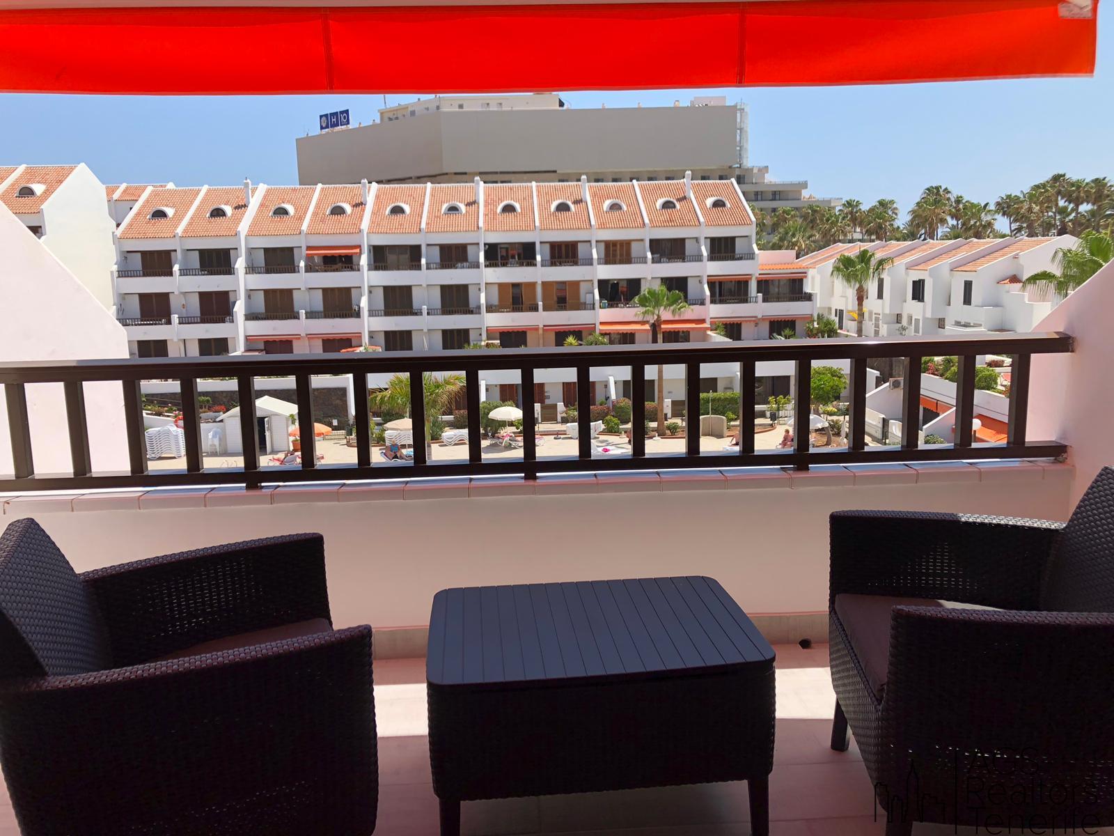 For sale of apartment in Playa de los Cristianos