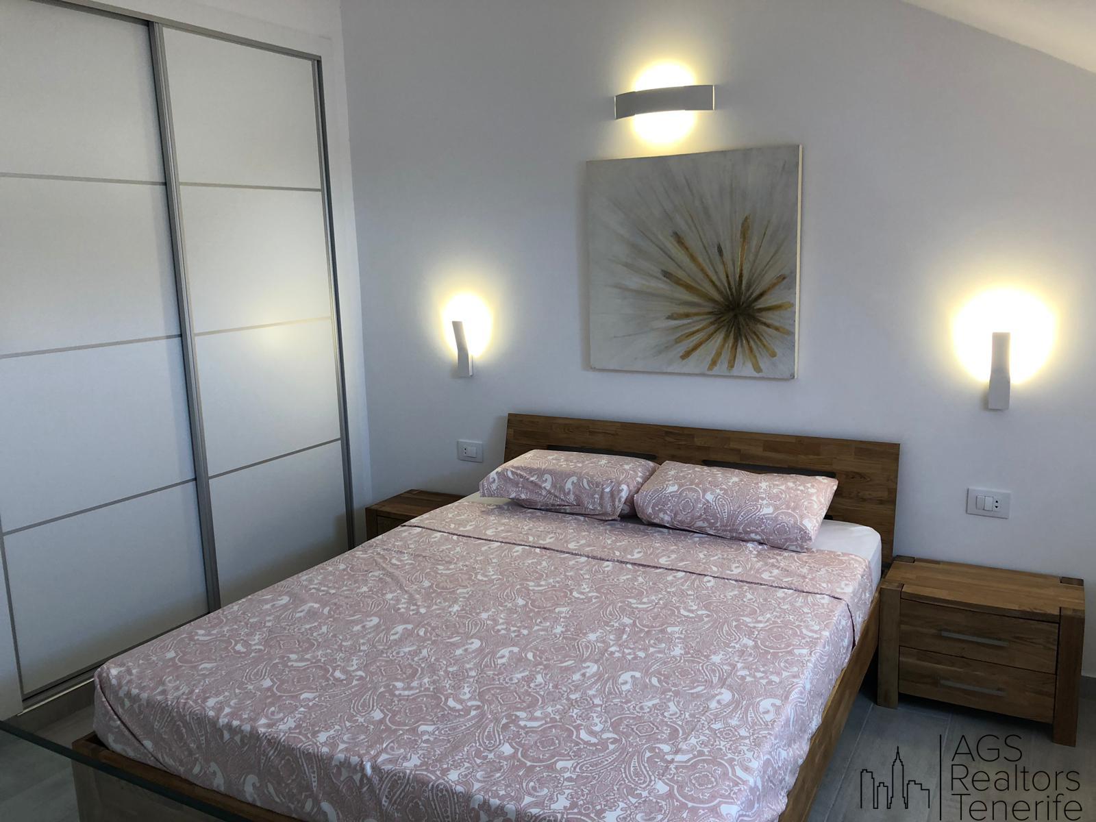 For sale of apartment in Playa de los Cristianos