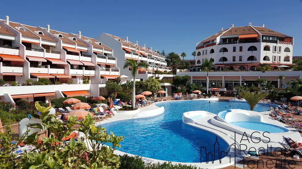 For sale of apartment in Playa de los Cristianos