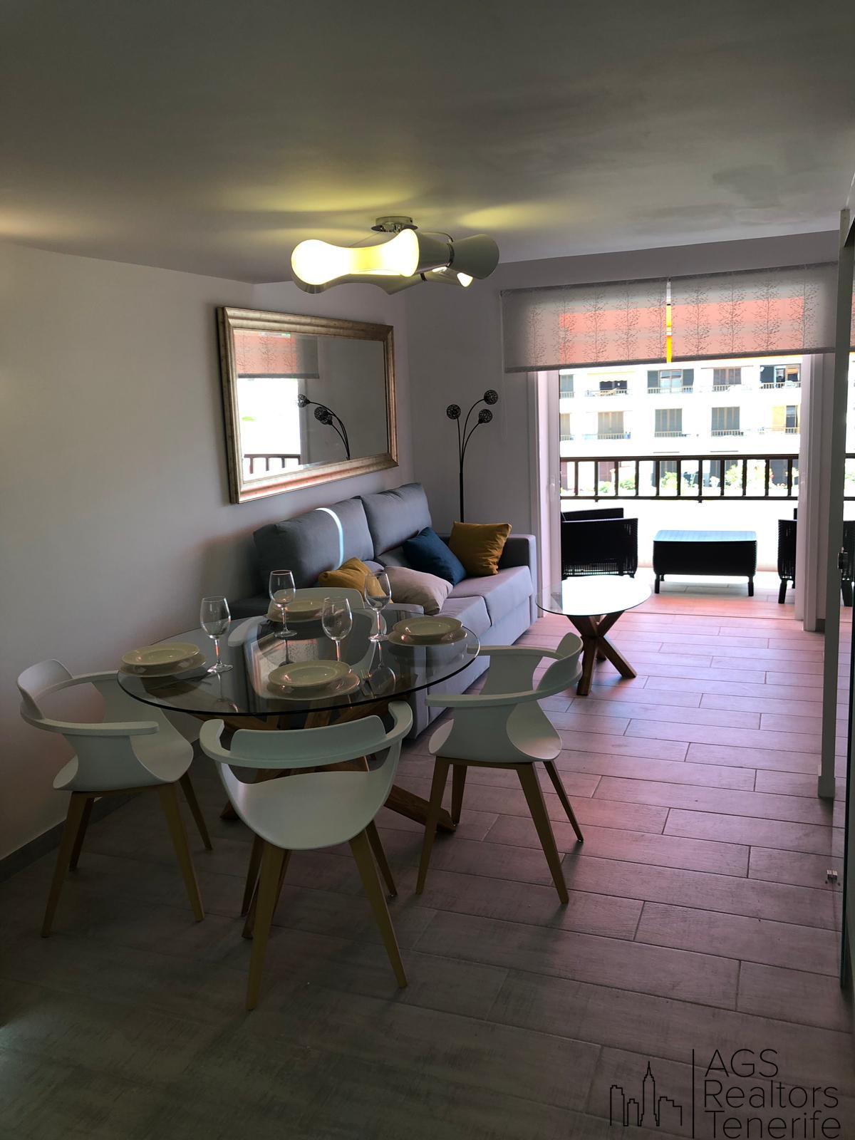 For sale of apartment in Playa de los Cristianos