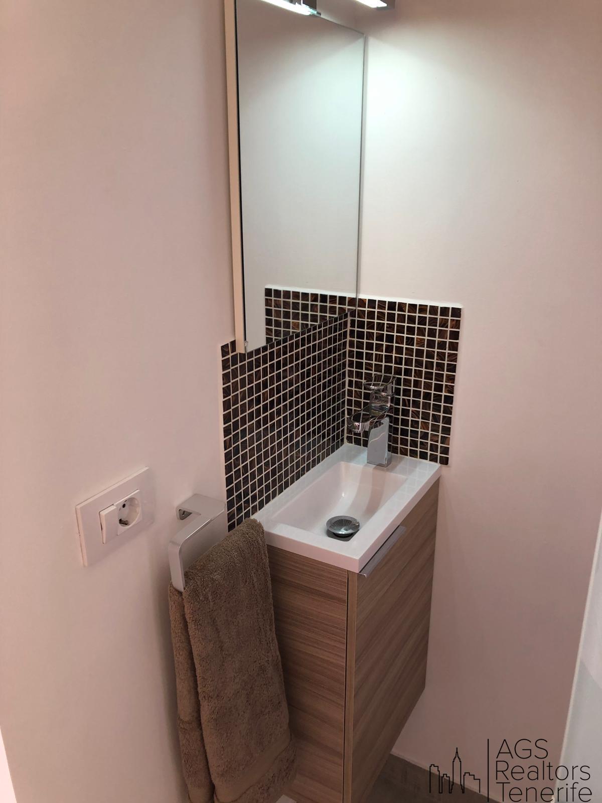 For sale of apartment in Playa de los Cristianos