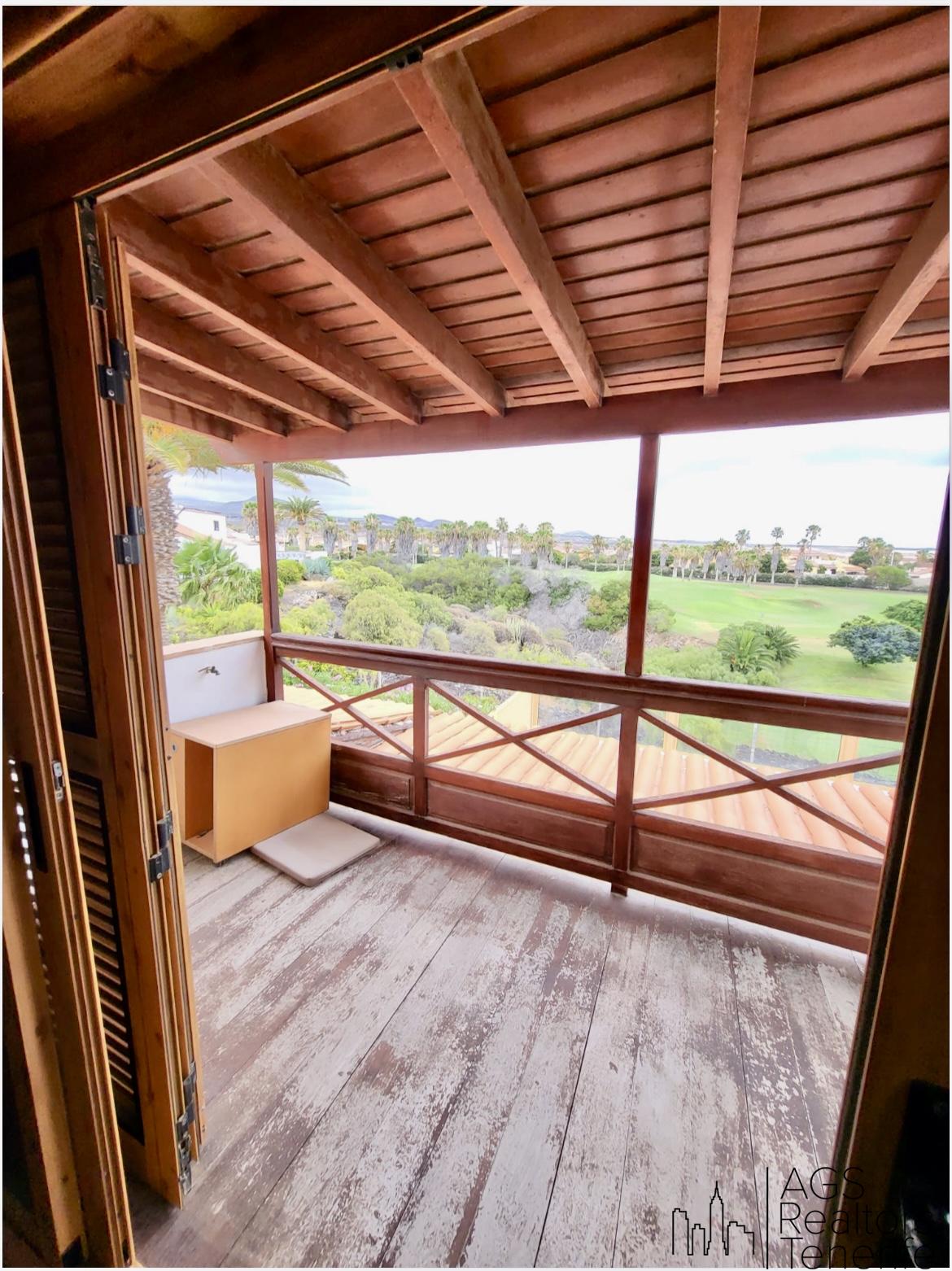 For sale of bungalow in Golf del sur