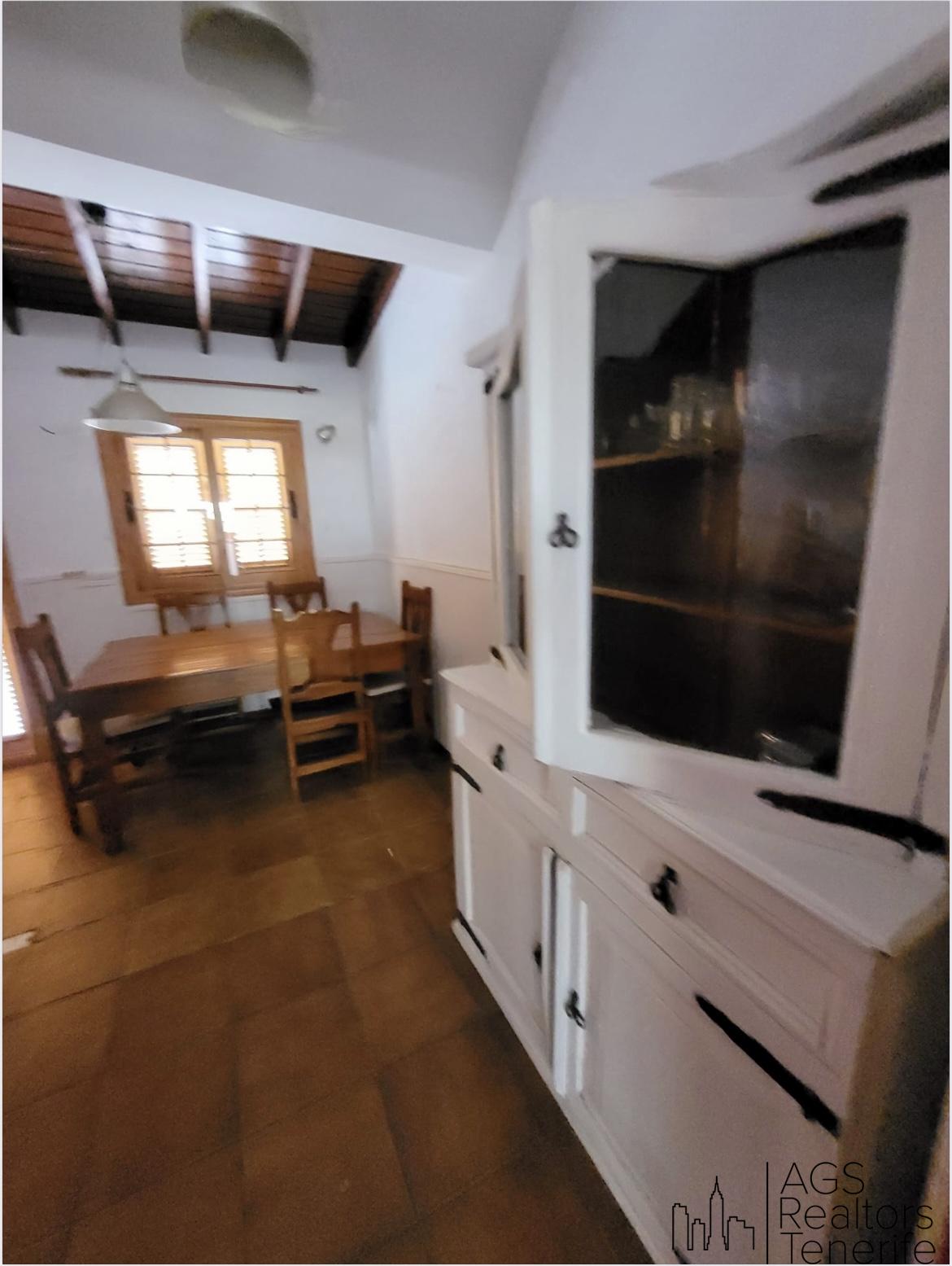 For sale of bungalow in Golf del sur