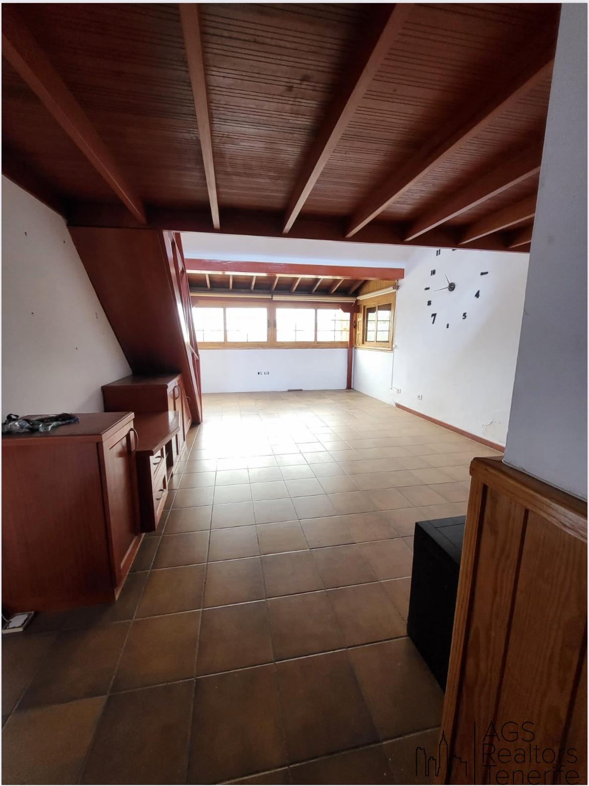 For sale of bungalow in Golf del sur