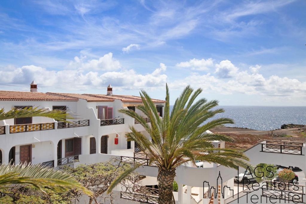 For sale of apartment in Costa del Silencio