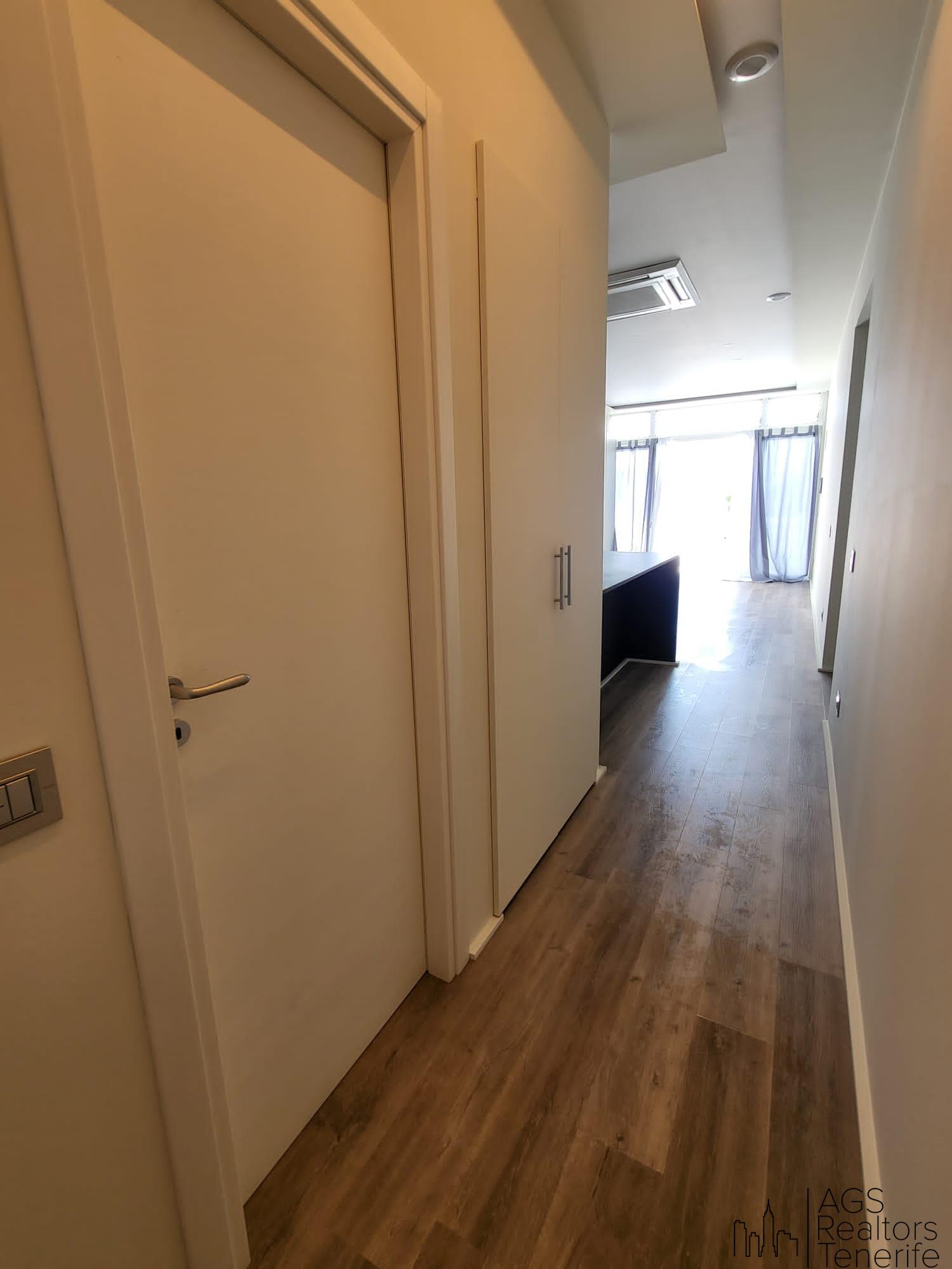 For sale of apartment in Costa del Silencio