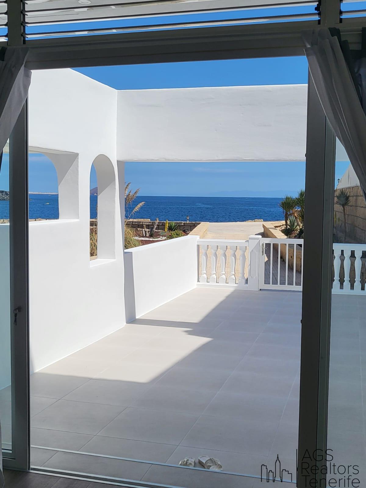 For sale of apartment in Costa del Silencio