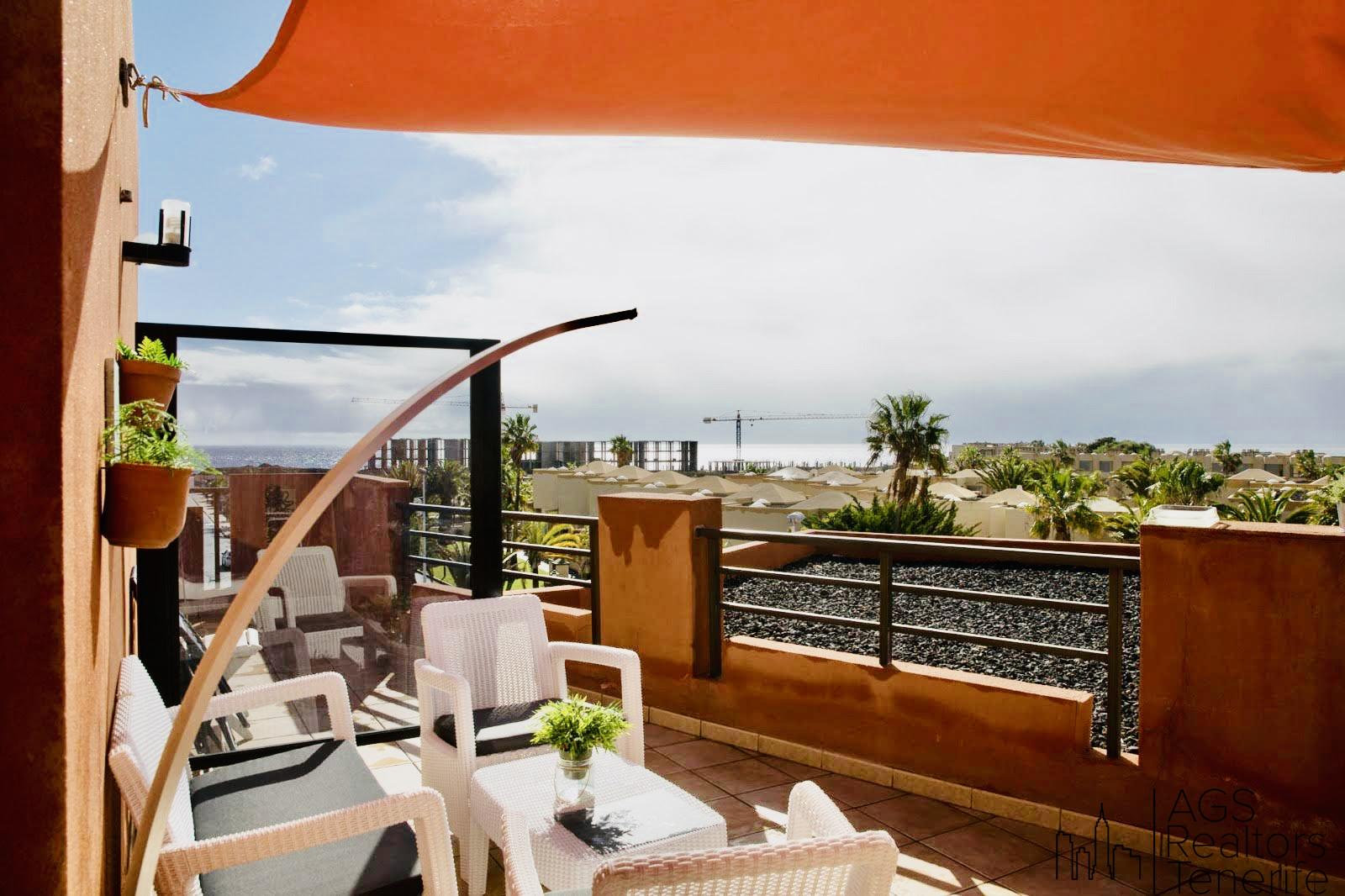 For sale of penthouse in Playa la Tejita