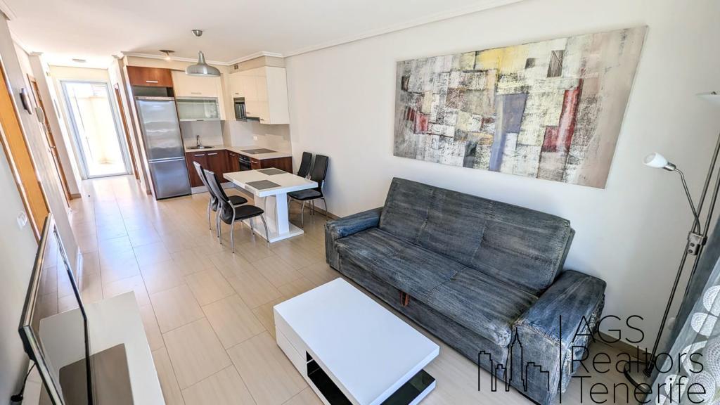 For sale of penthouse in Playa la Tejita