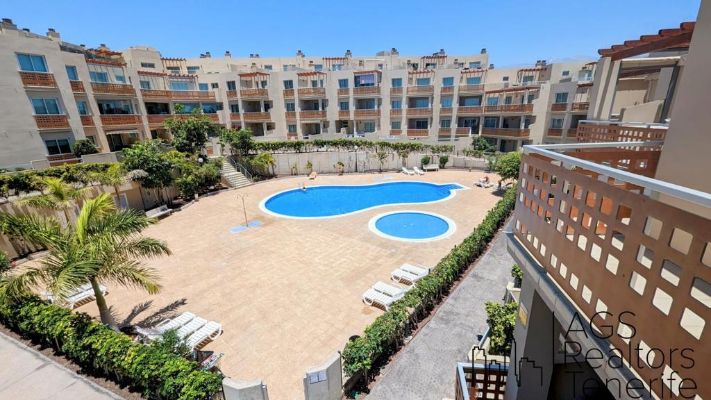 For sale of penthouse in Playa la Tejita