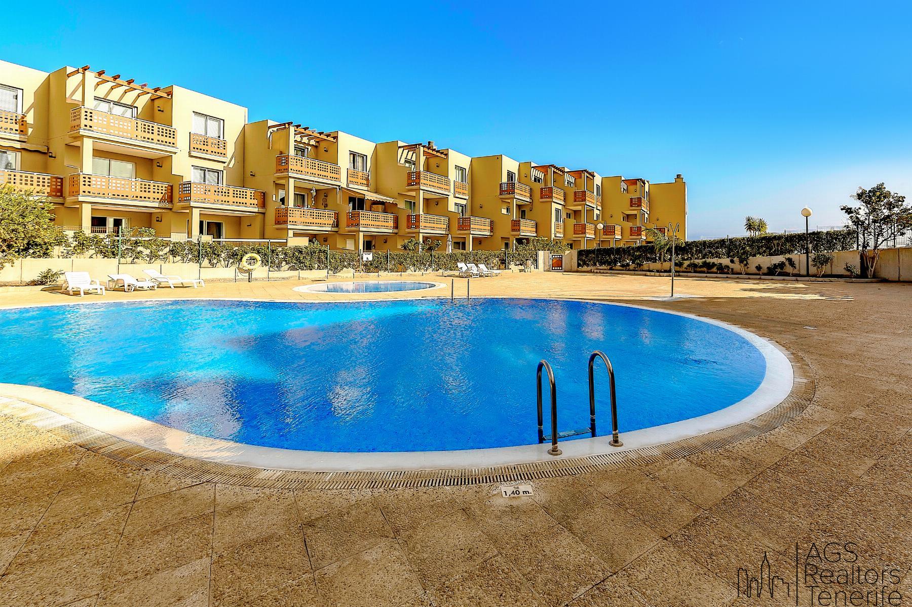 For sale of penthouse in Playa la Tejita