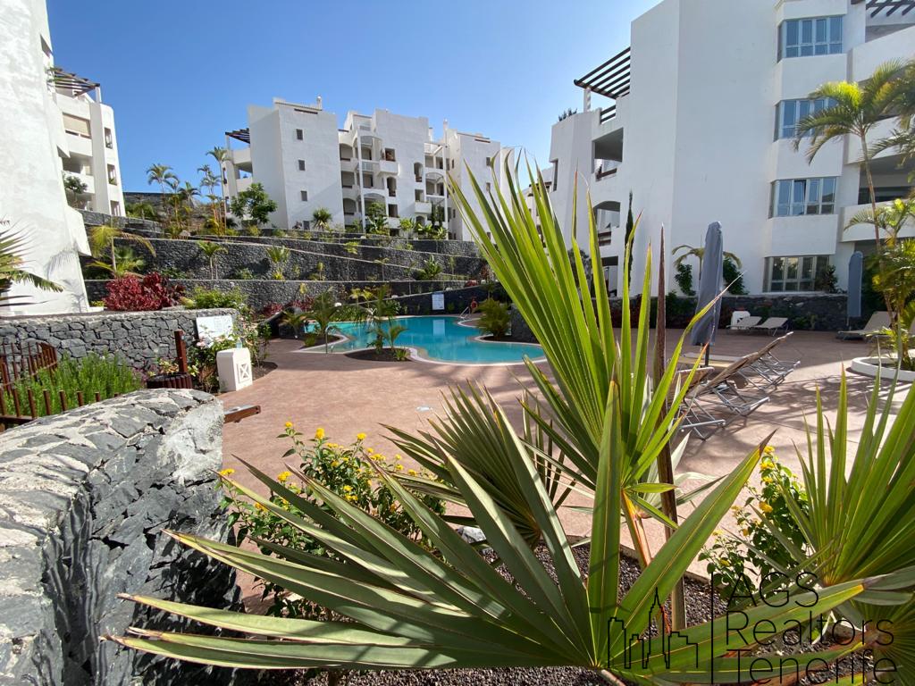 For sale of apartment in Arona