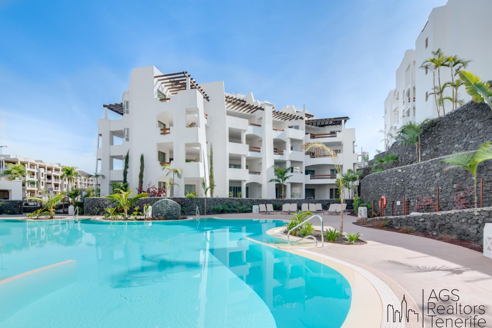For sale of apartment in Arona