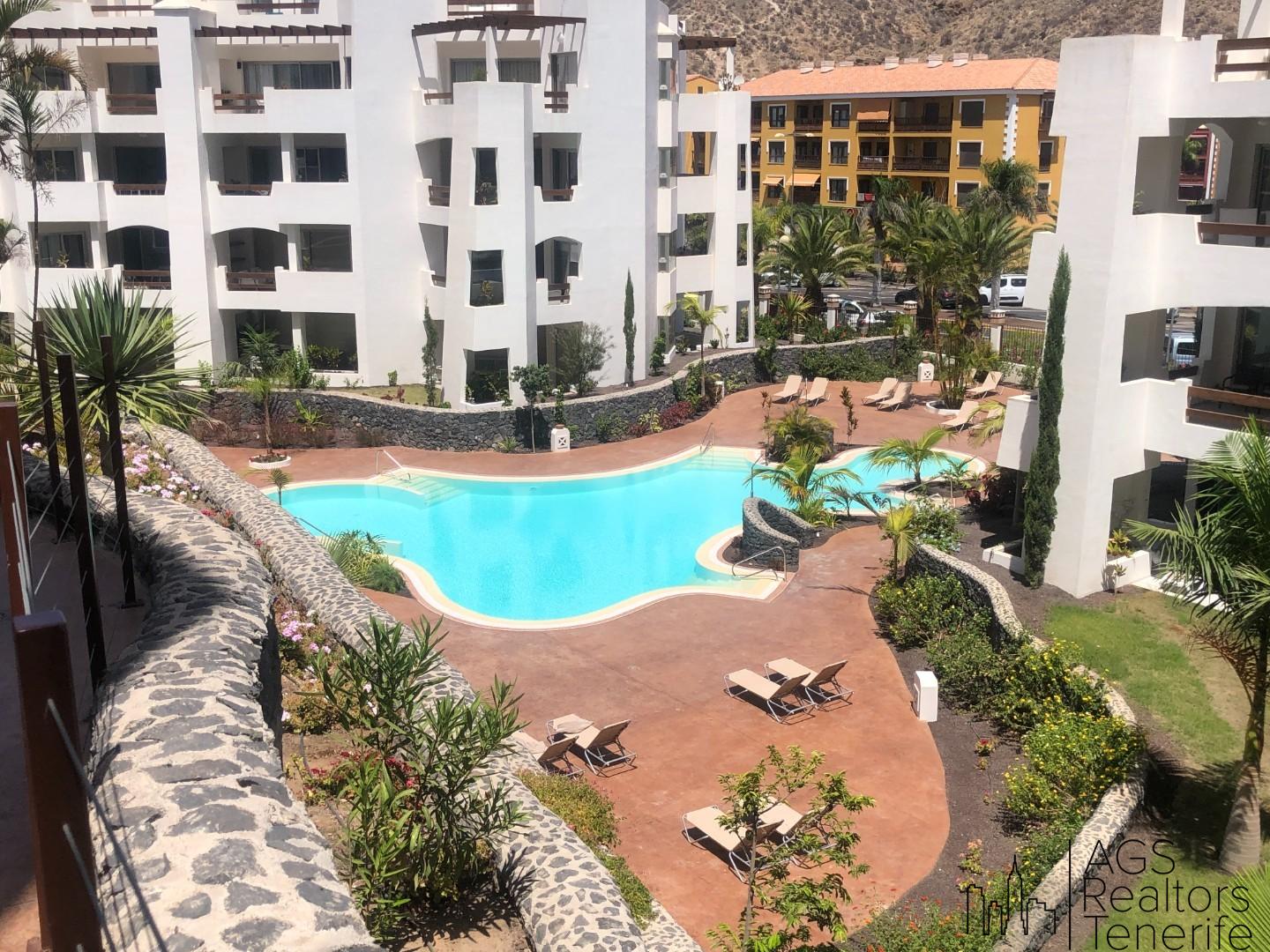 For sale of apartment in Arona