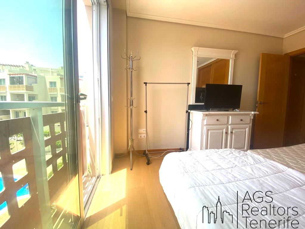 For sale of penthouse in El Médano