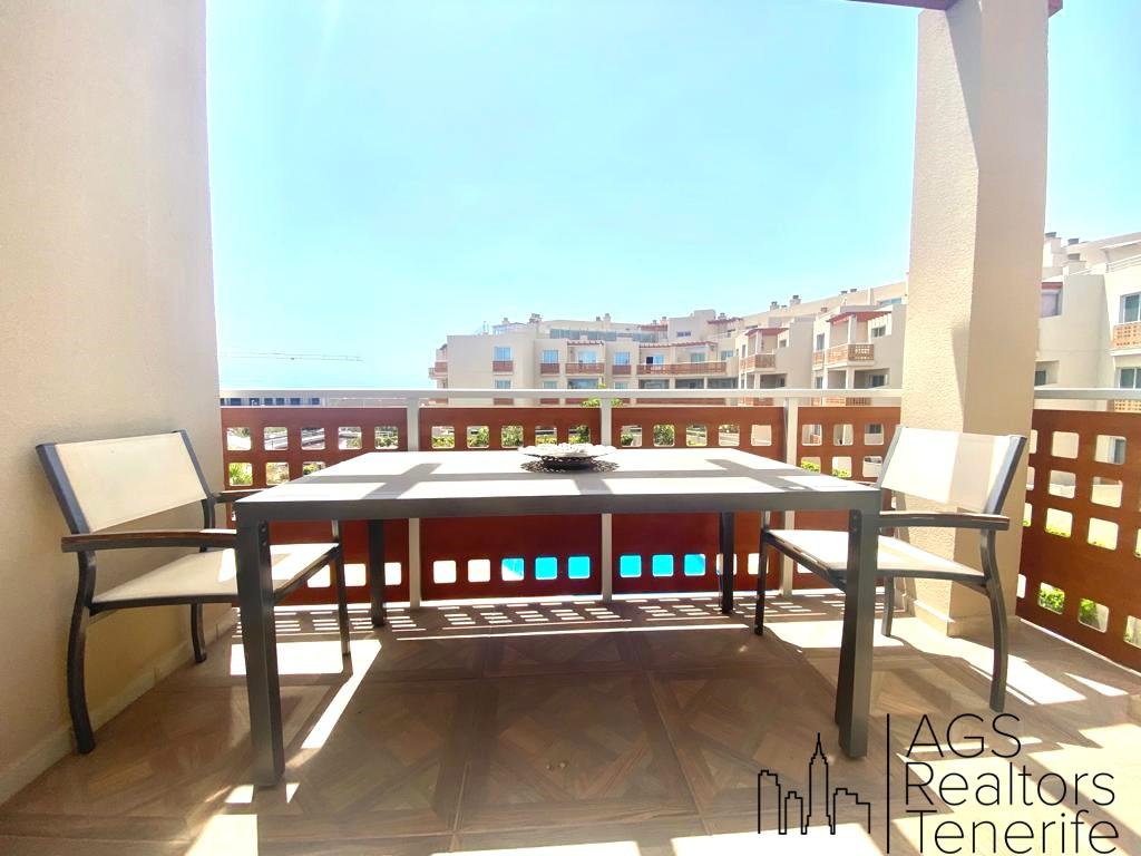 For sale of penthouse in El Médano