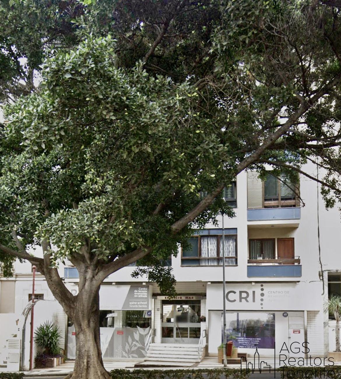 For sale of apartment in Santa Cruz