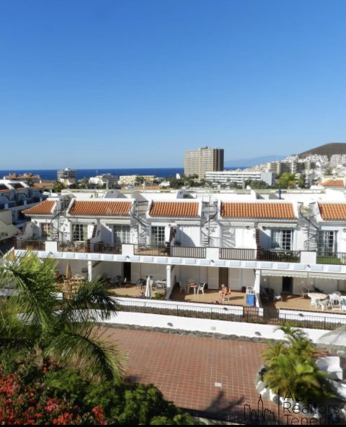 For sale of apartment in Playa de los Cristianos