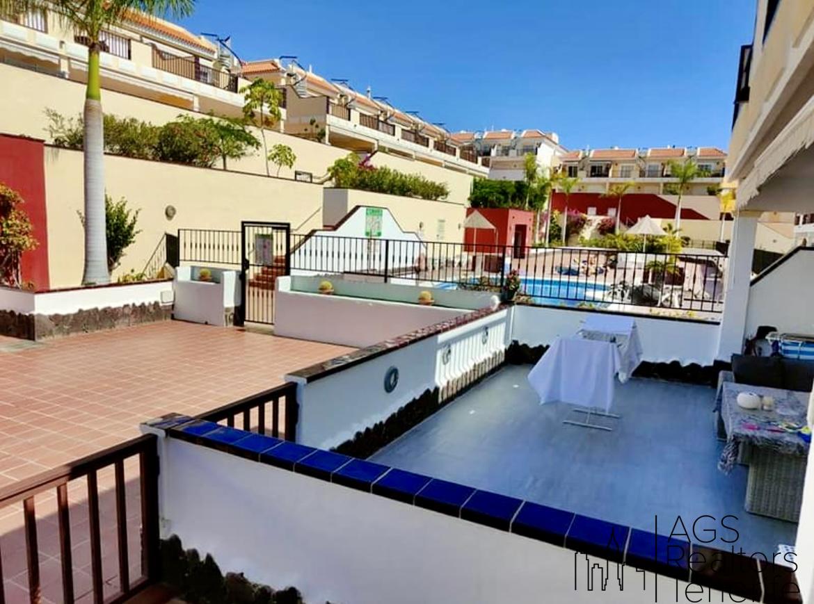 For sale of apartment in Playa de los Cristianos