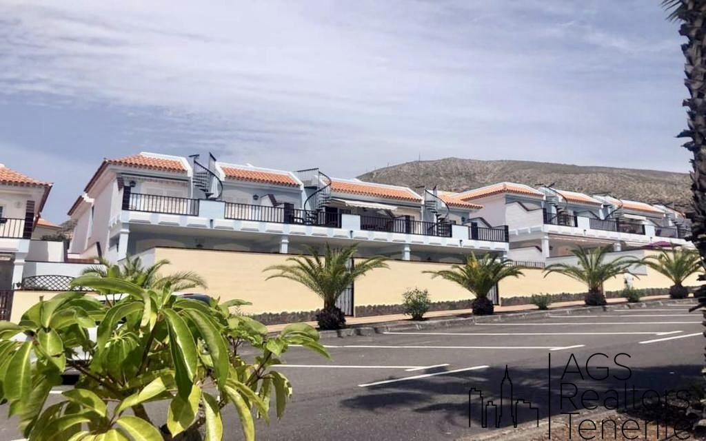 For sale of apartment in Playa de los Cristianos