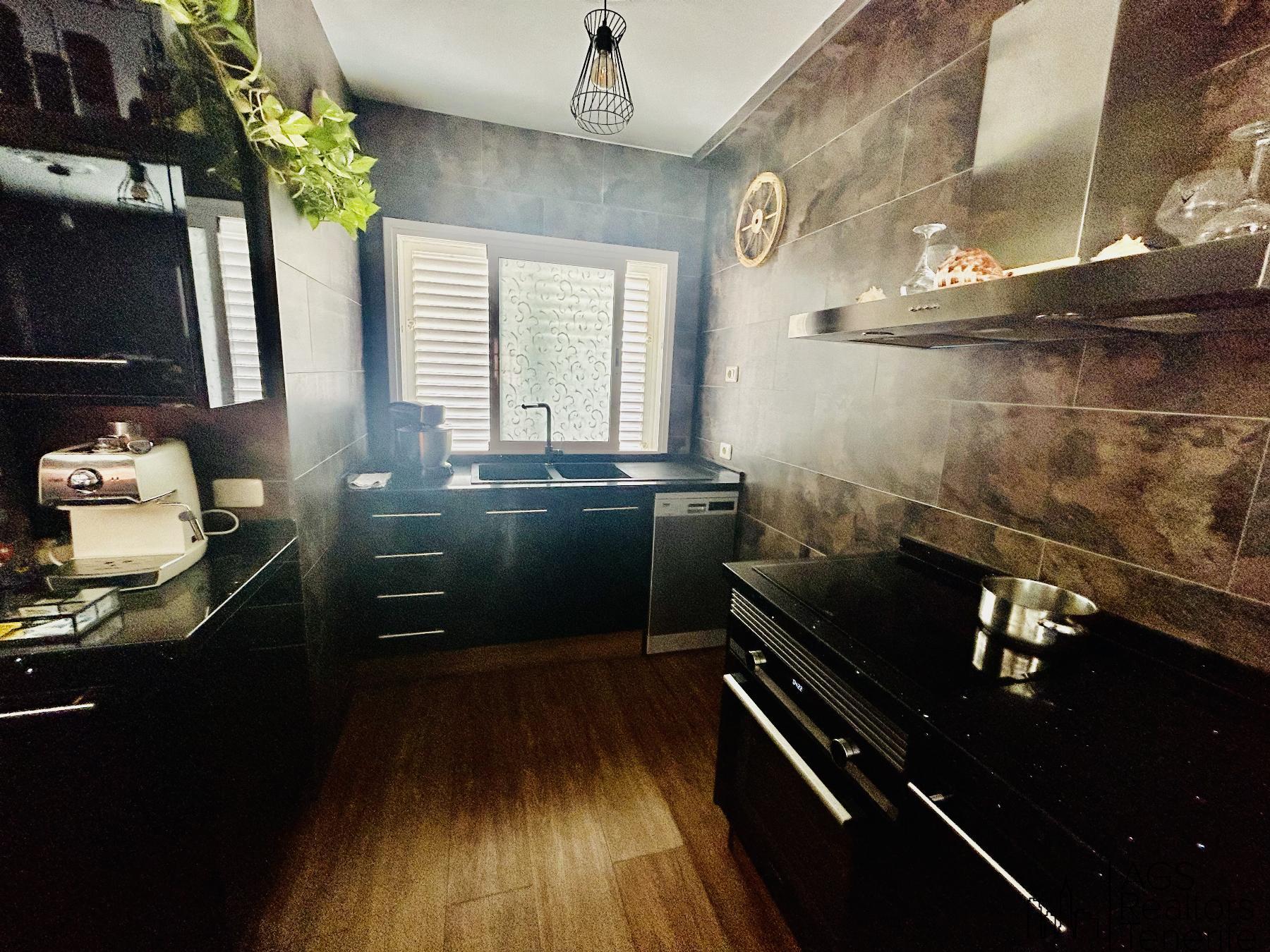 For sale of house in Callao salvaje